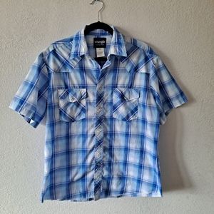 Wrangler light blue plaid button down shirt